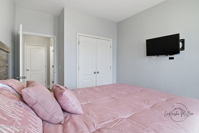 5225 National Garden Trail, Winnabow, NC 28479