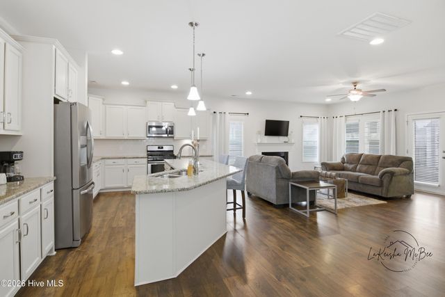 5225 National Garden Trail, Winnabow, NC 28479