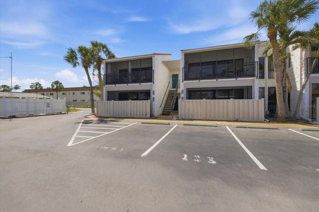 500 PARK BOULEVARD S 106, Venice, FL 34285