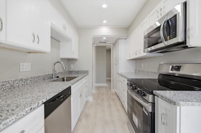 500 PARK BOULEVARD S 106, Venice, FL 34285