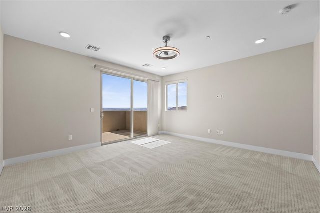 484 Crown Mesa Avenue, Las Vegas, NV 89138