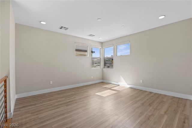 484 Crown Mesa Avenue, Las Vegas, NV 89138