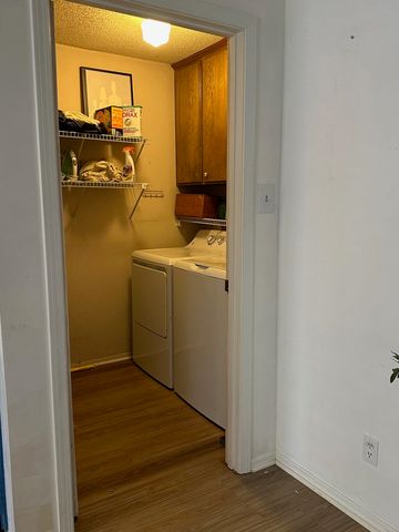 1703 Sha, Longview, TX 75605