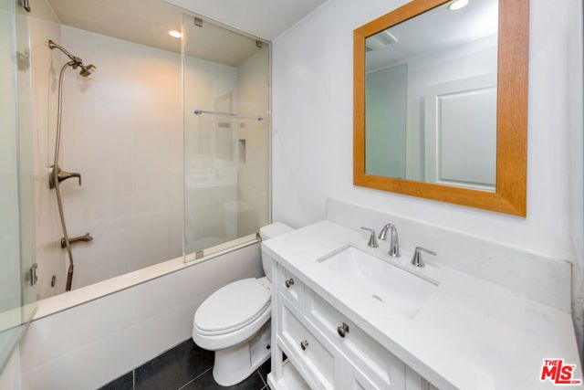 1633 S Bentley Avenue 203, Los Angeles, CA 90025