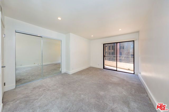 1633 S Bentley Avenue 203, Los Angeles, CA 90025