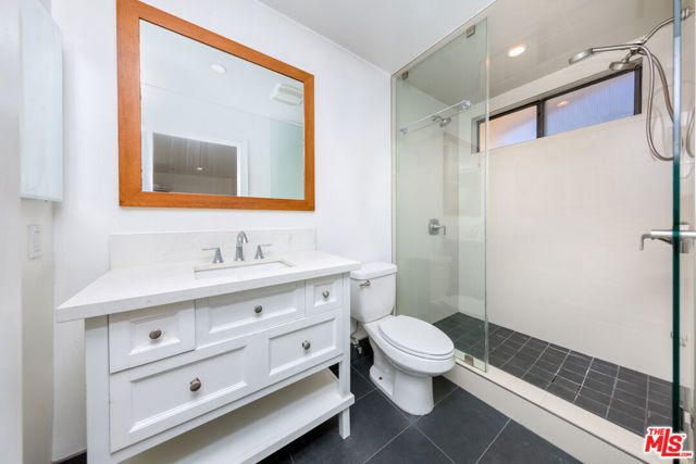 1633 S Bentley Avenue 203, Los Angeles, CA 90025