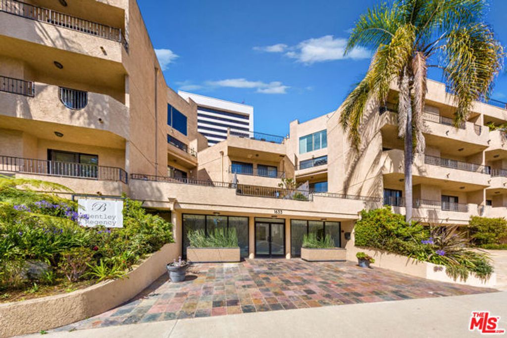 1633 S Bentley Avenue 203, Los Angeles, CA 90025