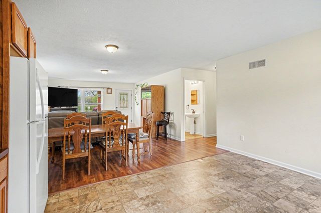 495 W 24th Street, Holland City, MI 49423