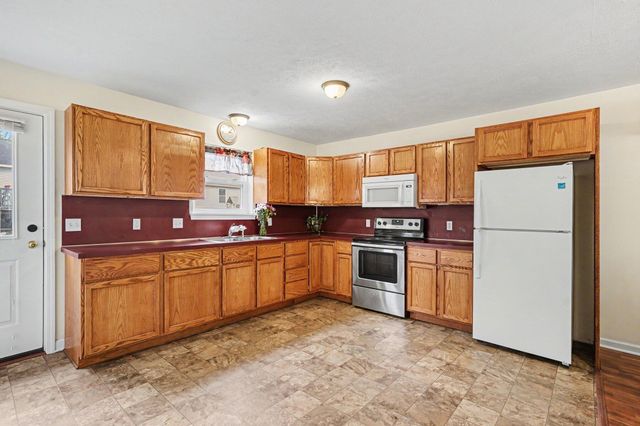 495 W 24th Street, Holland City, MI 49423