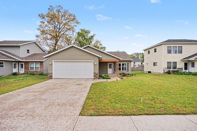 495 W 24th Street, Holland City, MI 49423