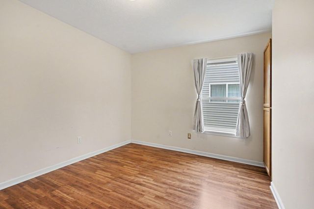 495 W 24th Street, Holland City, MI 49423