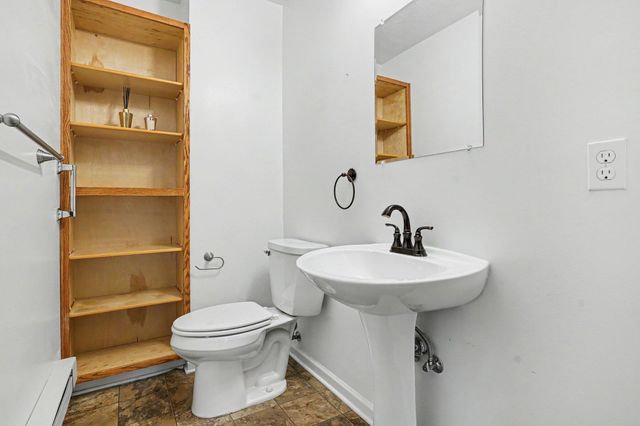 495 W 24th Street, Holland City, MI 49423