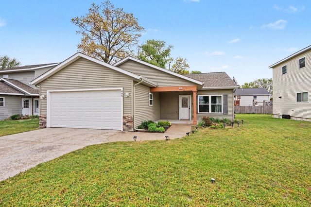 495 W 24th Street, Holland City, MI 49423