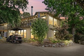 603 Knollwood CIRCLE #A, Fontana, WI 53125