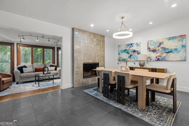 2822 Cartwright Drive, Decatur, GA 30033