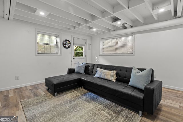 2822 Cartwright Drive, Decatur, GA 30033