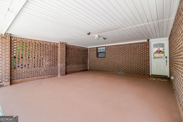 2822 Cartwright Drive, Decatur, GA 30033