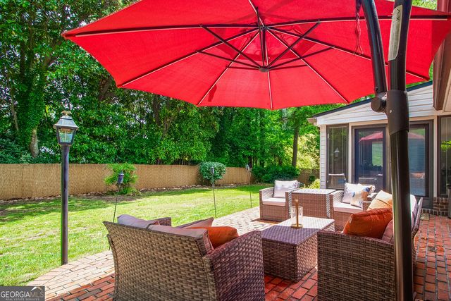 2822 Cartwright Drive, Decatur, GA 30033