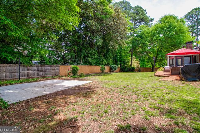 2822 Cartwright Drive, Decatur, GA 30033