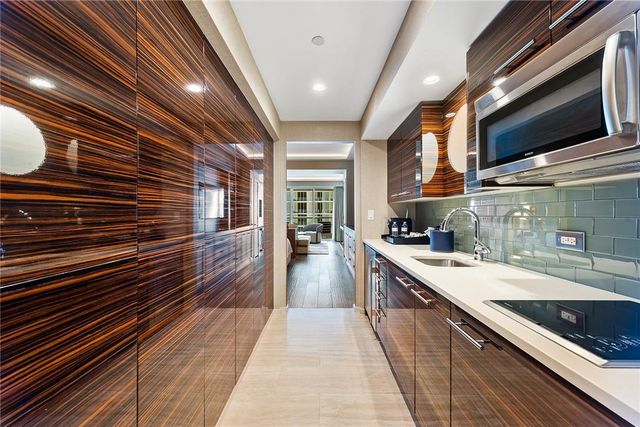 551 N Fort Lauderdale Beach Blvd H1406, Fort Lauderdale, FL 33304