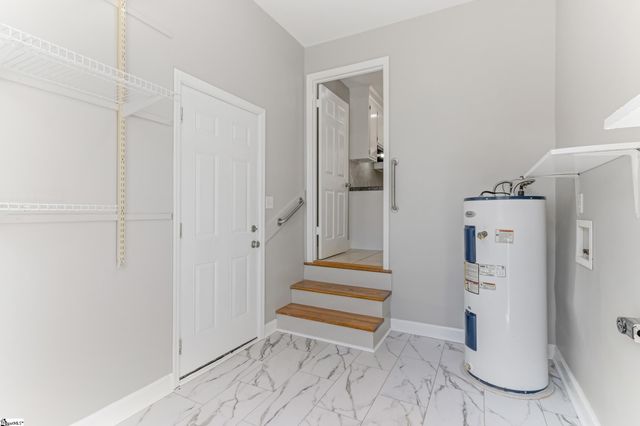 108 Driftway Place, Spartanburg, SC 29301