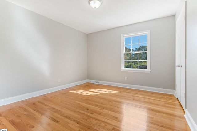 108 Driftway Place, Spartanburg, SC 29301