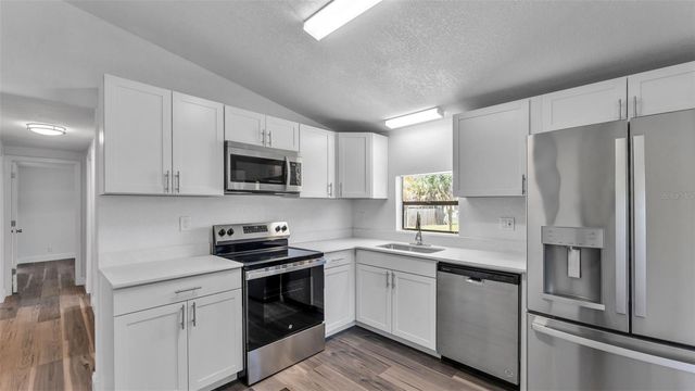 4927 ROLLINGLEN LOOP W, Lakeland, FL 33810