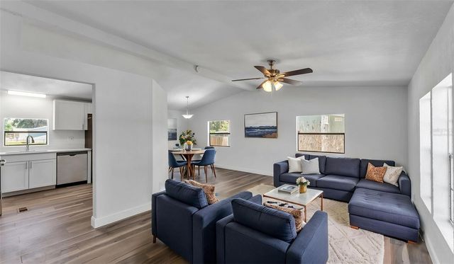 4927 ROLLINGLEN LOOP W, Lakeland, FL 33810