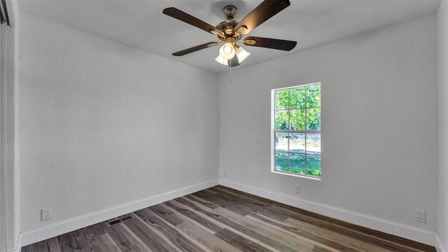 4927 ROLLINGLEN LOOP W, Lakeland, FL 33810