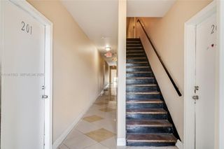 440 SW 5th Avenue, Miami, FL 33130