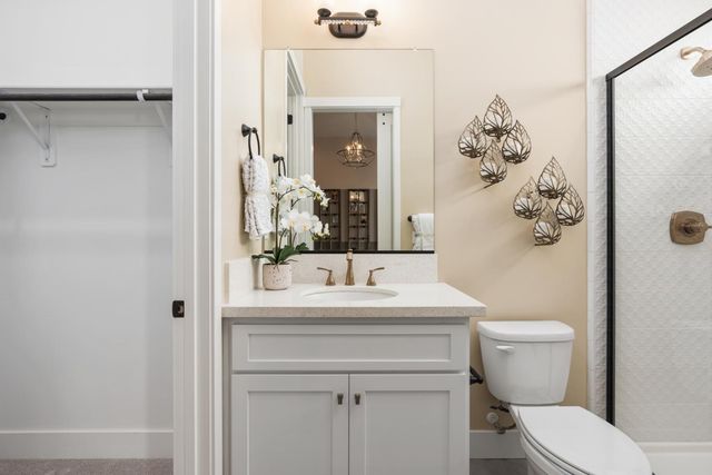 1681 N Shirley Avenue, Clovis, CA 93619