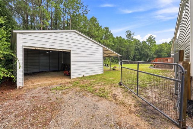 5217 Hwy 712, Galivants Ferry, SC 29544