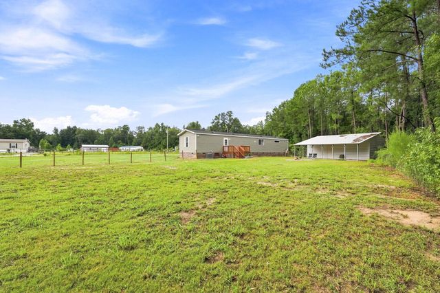 5217 Hwy 712, Galivants Ferry, SC 29544