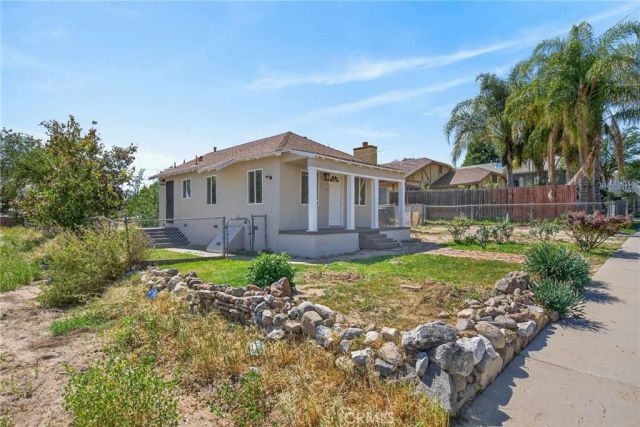 410 W M Street, Colton, CA 92324