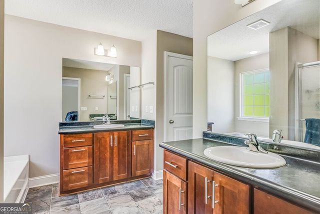 1200 Cypress Fall Circle, Hinesville, GA 31313