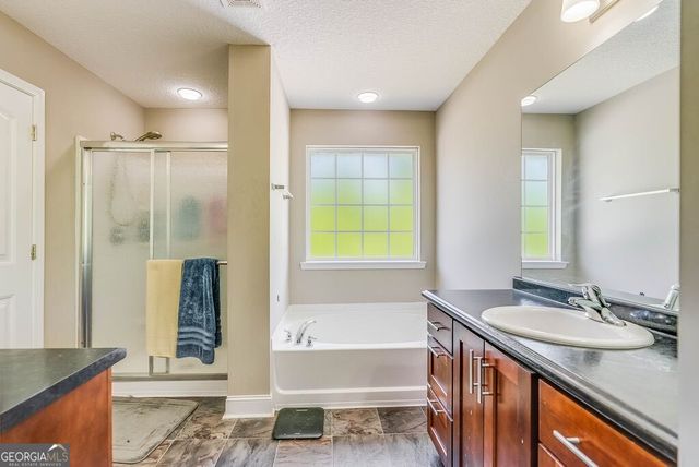 1200 Cypress Fall Circle, Hinesville, GA 31313