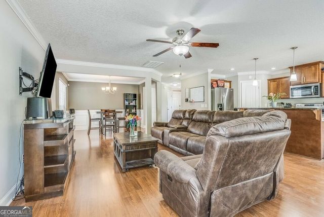 1200 Cypress Fall Circle, Hinesville, GA 31313