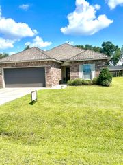 202 Herrington Drive, Thibodaux, LA 70301