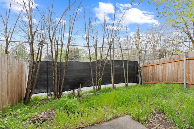 3018 E Jackson Ave, Spokane, WA 99207
