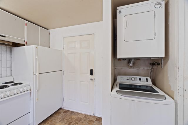 3018 E Jackson Ave, Spokane, WA 99207
