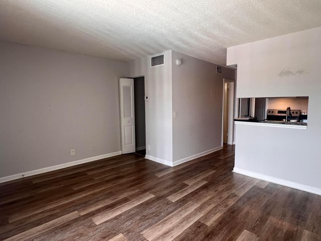 1500 N Congress Avenue A321, West Palm Beach, FL 33401