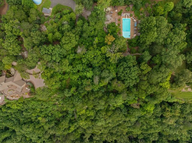932 Cumberland Road, Chattanooga, TN 37419