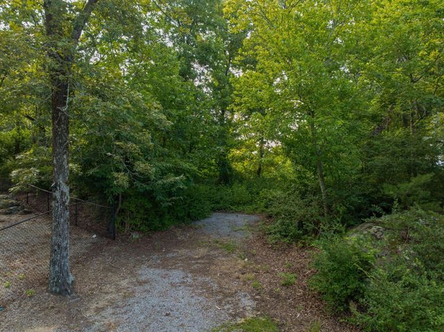 932 Cumberland Road, Chattanooga, TN 37419