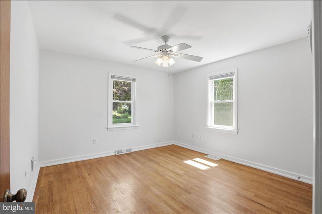 113 PENN AVE, Ephrata, PA 17522
