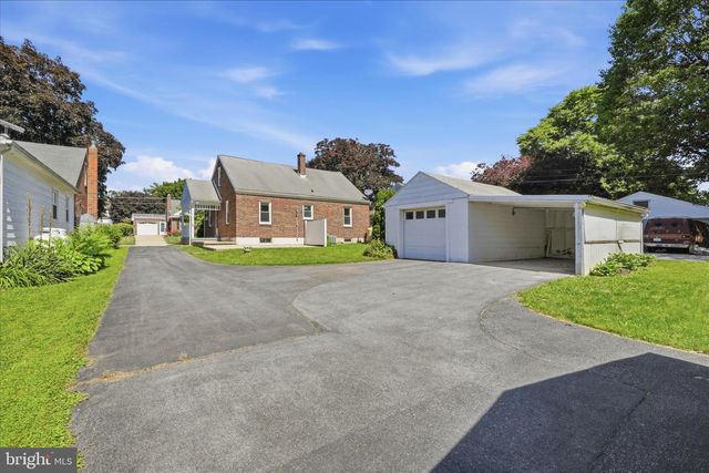 113 PENN AVE, Ephrata, PA 17522