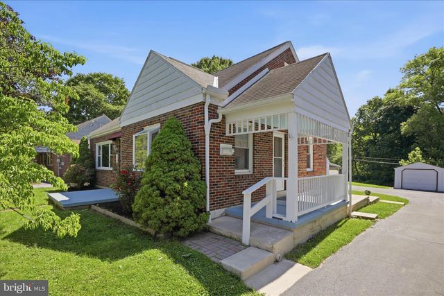 113 PENN AVE, Ephrata, PA 17522