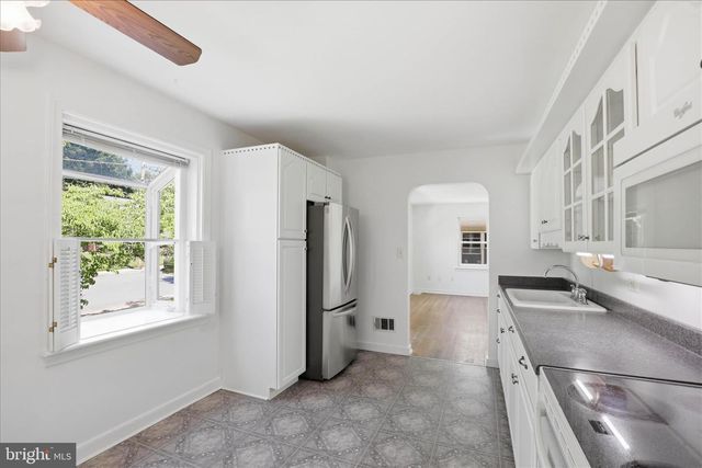 113 PENN AVE, Ephrata, PA 17522