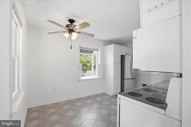 113 PENN AVE, Ephrata, PA 17522