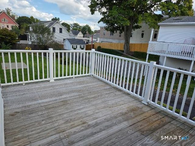 47 Laurel Street, Branford, CT 06405