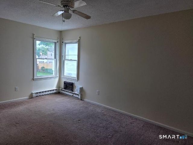 47 Laurel Street, Branford, CT 06405